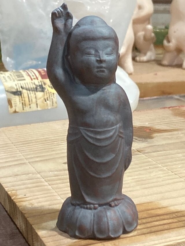 誕生釈迦牟尼仏