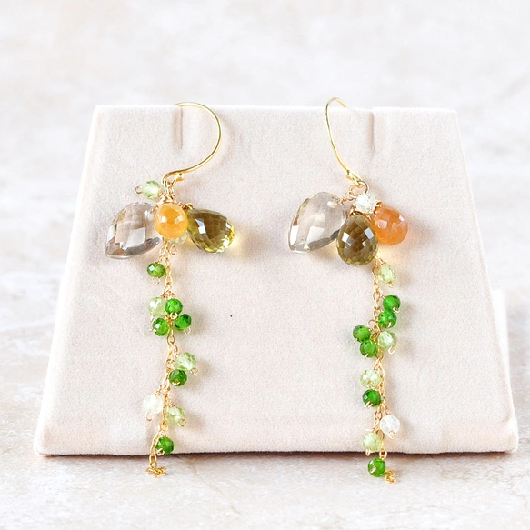 [金木犀のきらめき]　イエローサファイアxオリーブクォーツロングピアス14kgf