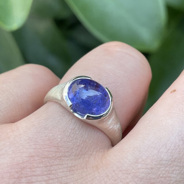 タンザナイト オーバルカボション 3.98ct 印台 シルバーSV925リング