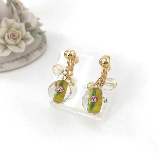 とんぼ玉 の シャボン玉 イヤリング　黄色 イエロー クリア 透明感 しゃぼん玉