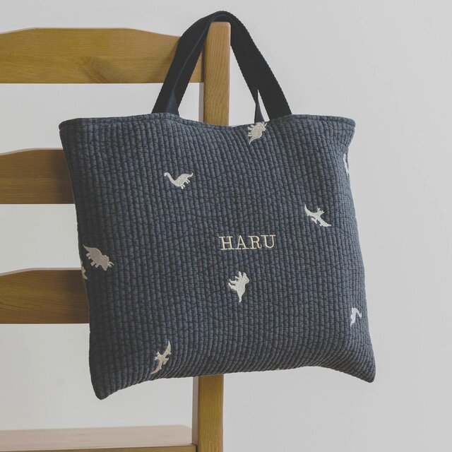 ヌビ　入園入学4点セット　恐竜　ダイナソー ダイナソー ダークグレー 入園入学セット 名入れ 刺繍 ヌビ レッスン