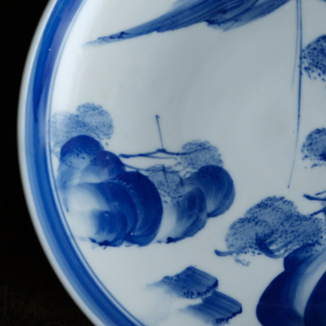 鍋の具材を盛り付けたくなる◇山水楼閣風景の絵。瀬戸焼 染付大皿 骨董