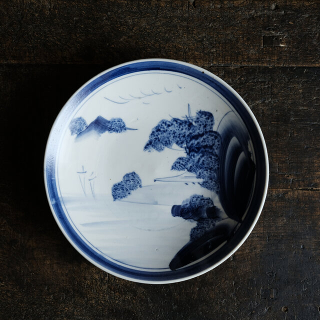 鍋の具材を盛り付けたくなる◆山水楼閣風景の絵。瀬戸焼　染付大皿　骨董・antiques 大正~昭和初期