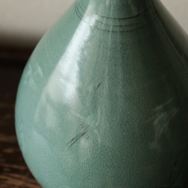 青磁で素敵◇飛ぶ鶴。韓国産 青磁花瓶 高麗青磁 花器 コリアンレトロ