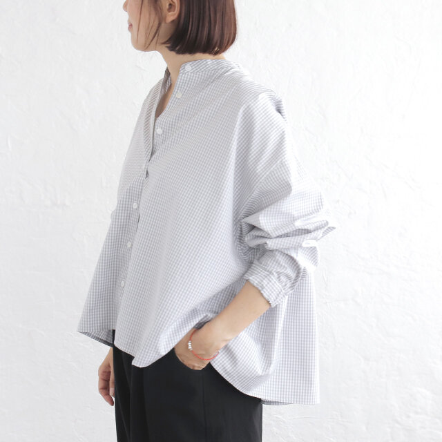 さらりと羽織れる ギザコットン バンドカラーブラウス （ギンガムチェック/グレー）TP11