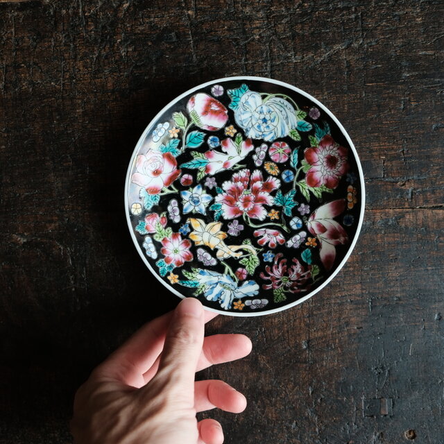 【中国古玩】草花文　小皿とレンゲのセット　チャイニーズアンティーク　シノワズリ 中国古玩】草花文 小皿とレンゲのセット チャイニーズ