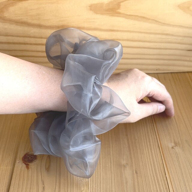 グラスシャンブレー　ボリュームシュシュ　BIGサイズ　アッシュ