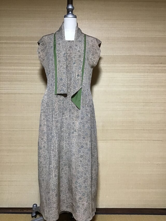 丹後縮緬ウエスト切り替えタックワンピース(ストール付)