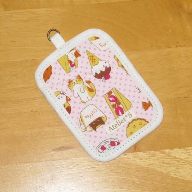 パスケース★ネコとスイーツ柄（ピンク）