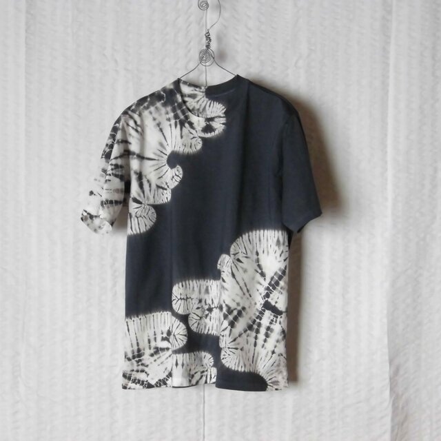 【縫い巻き上げ絞りTシャツ】＊夜と雲＊