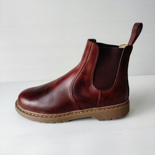 本革サイドゴアブーツ ワインレッド サイズ無料調整 | iichi 日々の