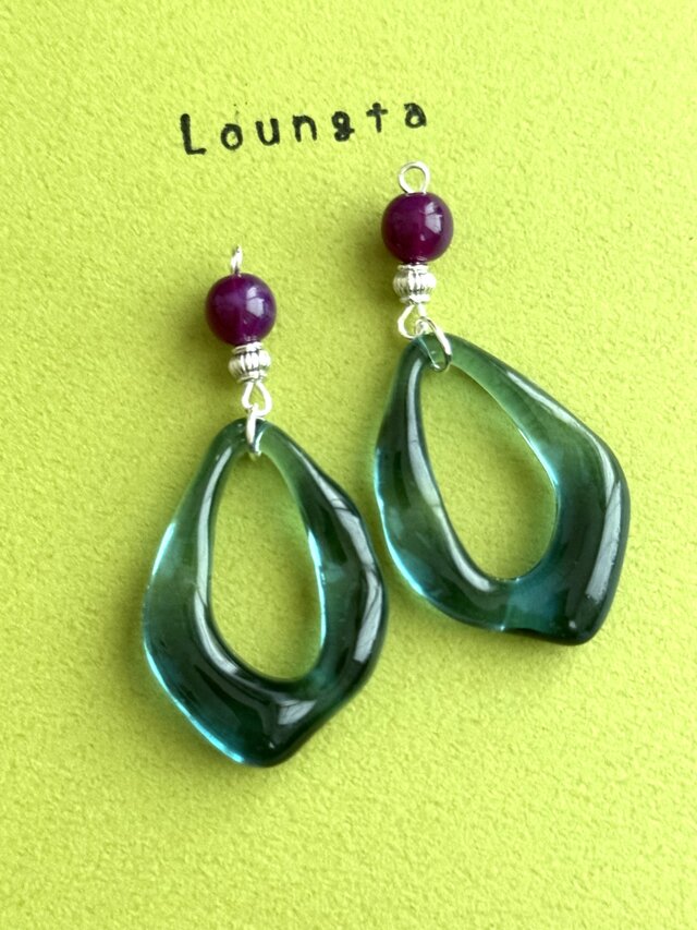 送料無料‼️限定1‼️購入前にコメントくださいませ パープルとブルーの大ぶりピアス