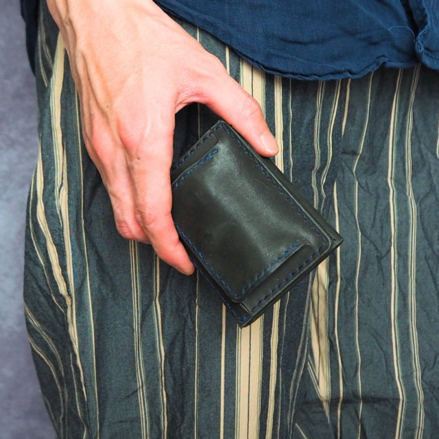 三つ折り財布 -携-