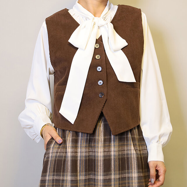 【希少】BLU NAUTA イタリア製 コーデュロイ ベスト L ブラウン 希少】BLU NAUTA イタリア製 コーデュロイ ベスト L ブラウン 希少