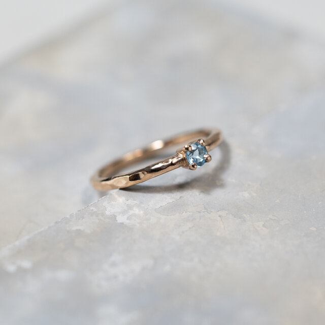 スイスブルートパーズ ラウンド3mm PGPピンクゴールドプレーンリング 1.5mm幅 槌目｜FA-1125