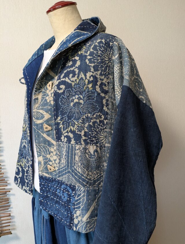 古布リメイク 型染の刺し子ミニフードジャケット 古布 着物リメイク