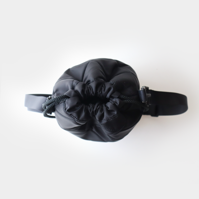 MA-1 キルティング 巾着ショルダーバッグ / ブラック | iichi 日々の