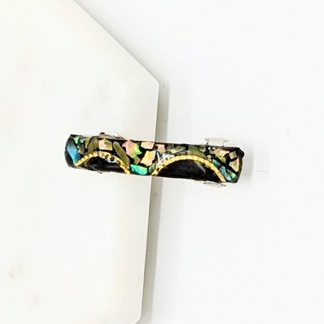 グリーン螺鈿と黒漆とゴールドメタルのヘアバレッタ