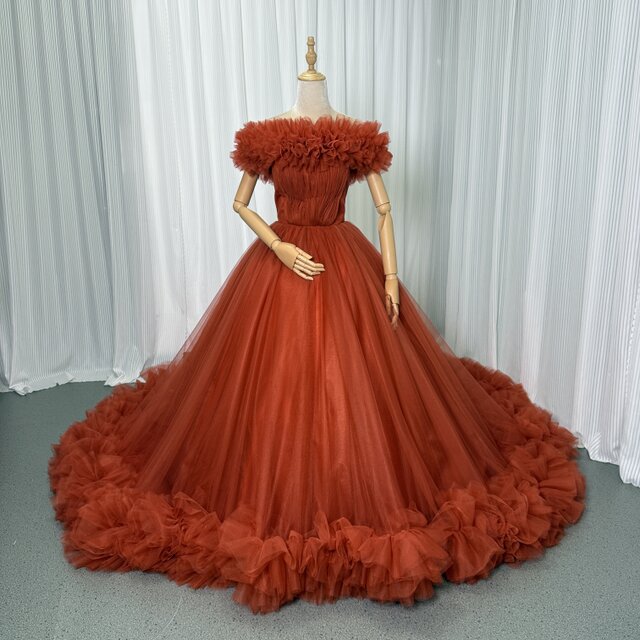 カラードレス オレンジ オフショルダー 華やかなトレーン チュールスカート 大人っぽい 前撮り