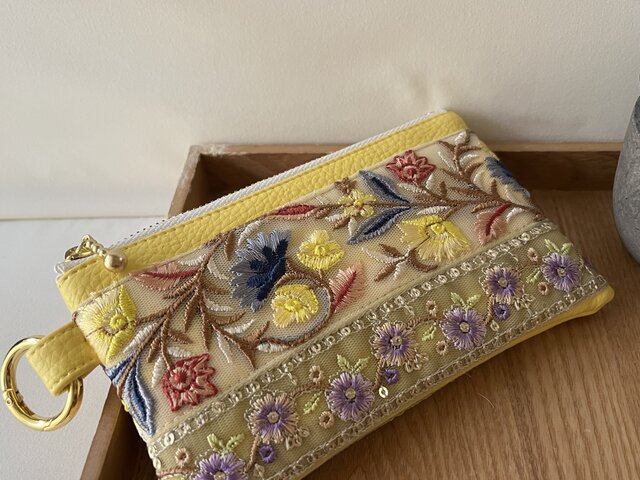 ふじ　ミニポーチ　インド刺繍ゴールドオレンジ系と合皮　ハンドメイド it-68b14f42f13ad-1200.jpg