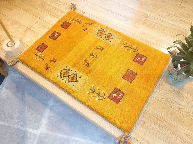 ペルシャ ギャッベ 玄関マット ラグ 90x60cm 黄金色 生命の木
