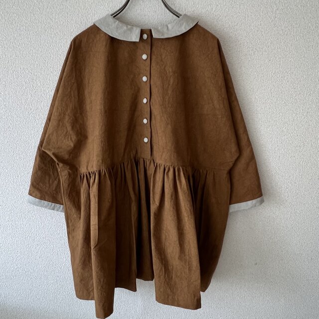 ☆未使用Seventen 2024AW ソフトモッサーギャザーブラウス/ブラウン ハイウエストのギャザーブラウス | iichi 日々の暮らしを心地よくする