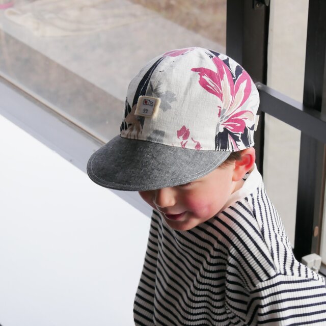 ベビー＆キッズ帽子　トロピカル柄キャップ