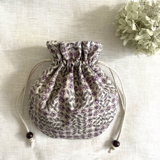 ＊リバティ・まるい巾着ポーチ＊スリーピングローズ・パープル