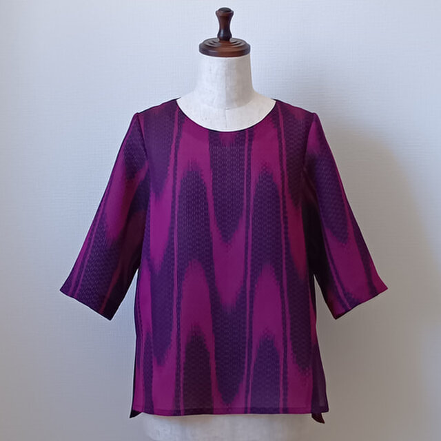 着物リメイク　シアーブラウス　脇スリット入り　壺垂れ