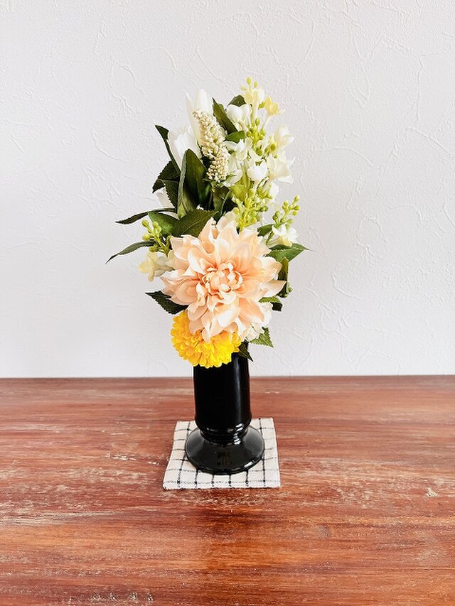 お仏花ブーケ 】ダリア イエロー | iichi 日々の暮らしを心地よくする