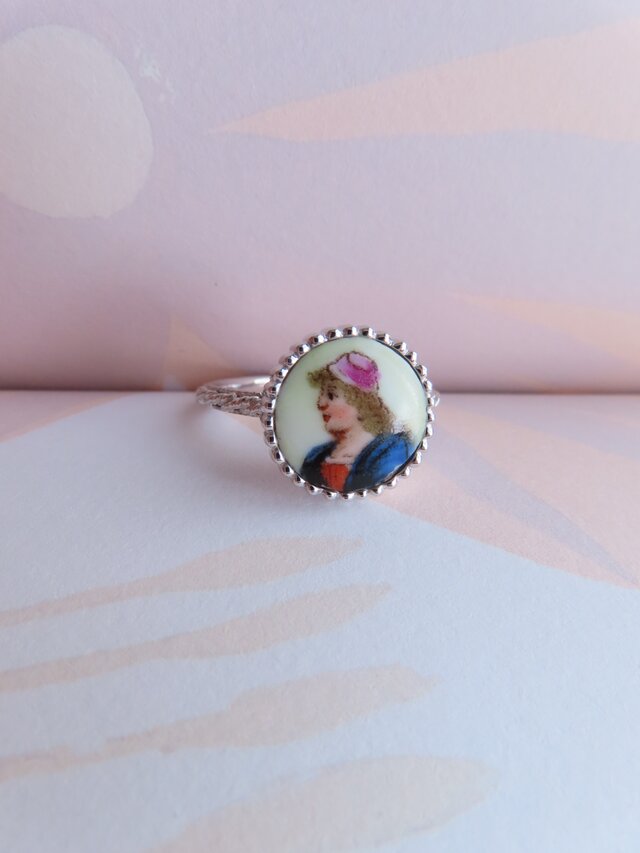 SV Antique button Ring