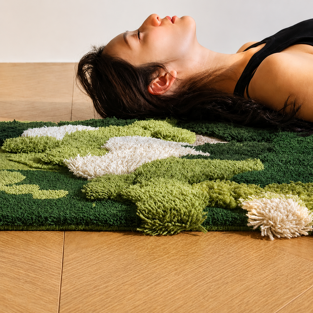 苔むす森の3D立体ラグ「山海織夢」｜ニュージーランドウール・手作業
