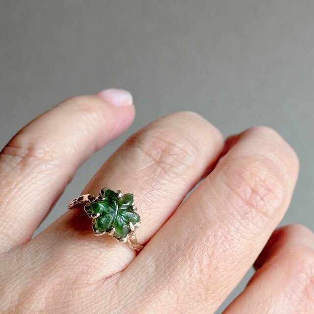 フラワーカービンググリーントルマリンリング / k10 | iichi 日々の
