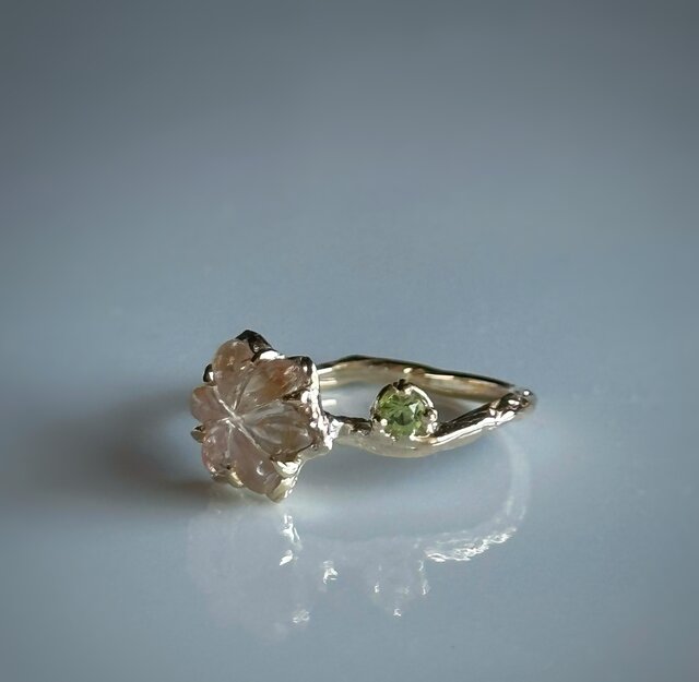 フラワーカービング淡ピンクトルマリンリング / k10 | iichi