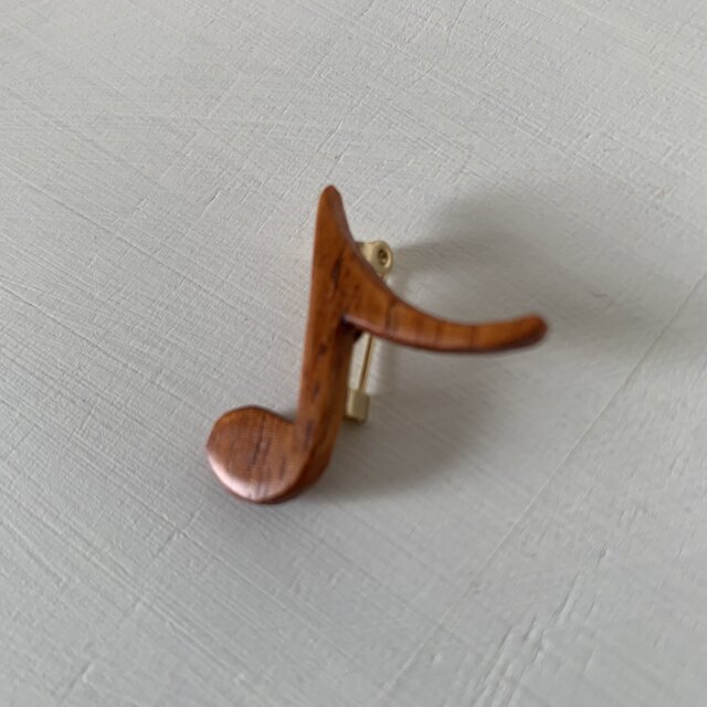 音符ブローチ　