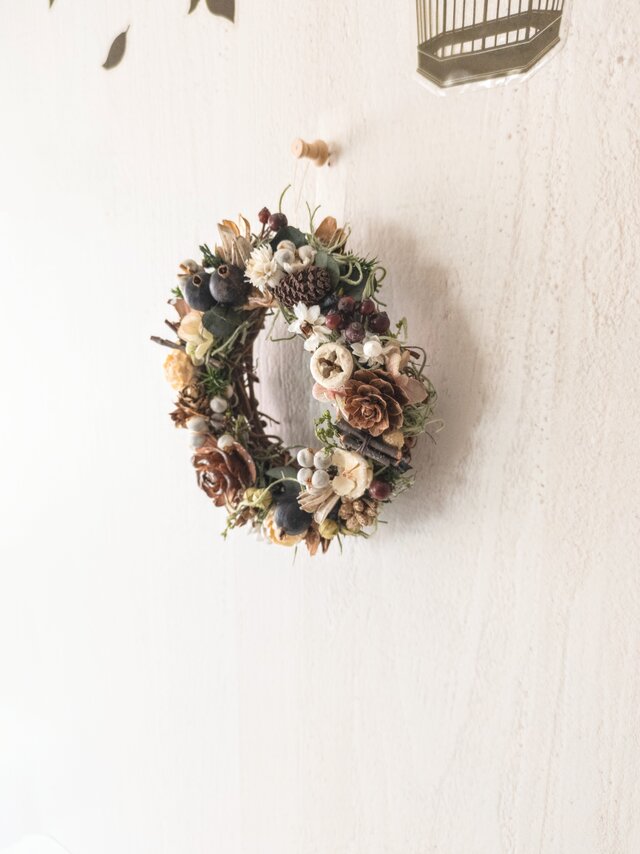 森の木の実のリース（鮮やかver.） ドライフラワー 秋冬のコピー