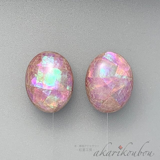 【sv925】螺鈿イヤリング 薄桃色螺鈿 オーバル 漆アクセサリー：大きめイヤリング 螺鈿ジュエリー 金沢工芸