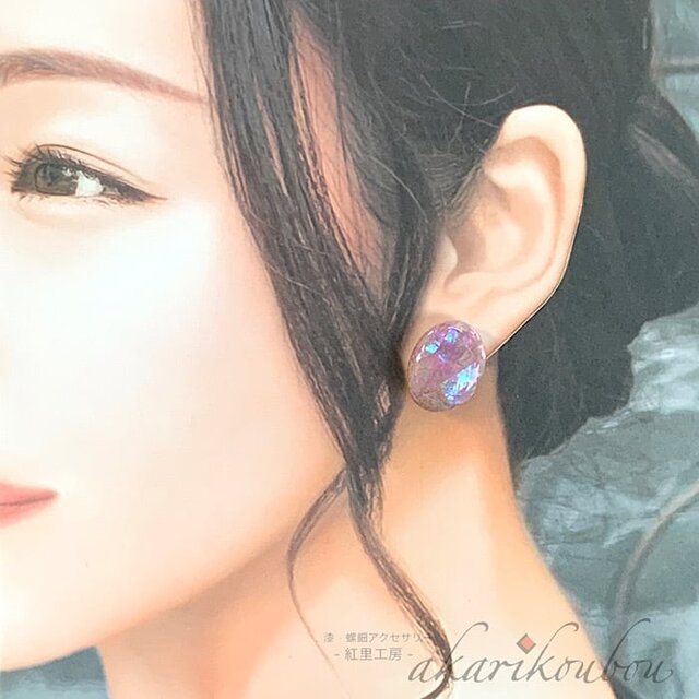 sv925】螺鈿イヤリング 薄桃色螺鈿 オーバル 漆アクセサリー：大きめ