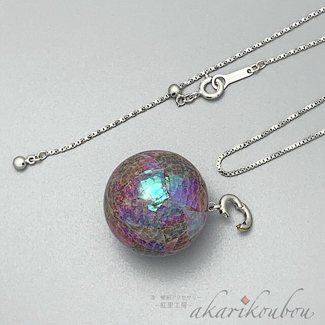 螺鈿ペンダント 変わり塗り 22mm玉 葡萄色 純金箔：金沢漆器 漆工芸