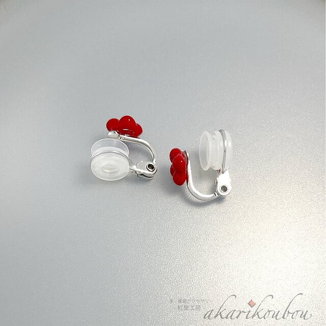 ニウエ赤ずきん純銀 sv925】小さい漆イヤリング 赤 朱漆 四角形 ワッフル 漆アクセサリー