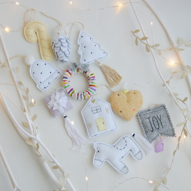 【Christmas】クリスマスオーナメント　ガーランド　Whiteカラー10点セット
