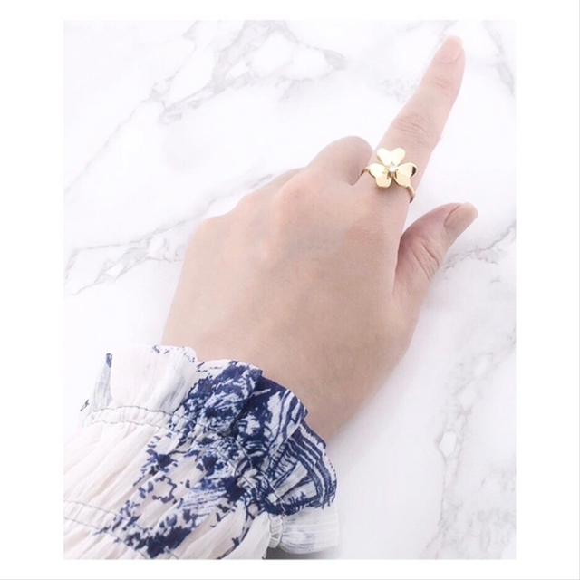 幸せのクローバー【高品質!送料無料！当日配送!】ゴールド クローバー