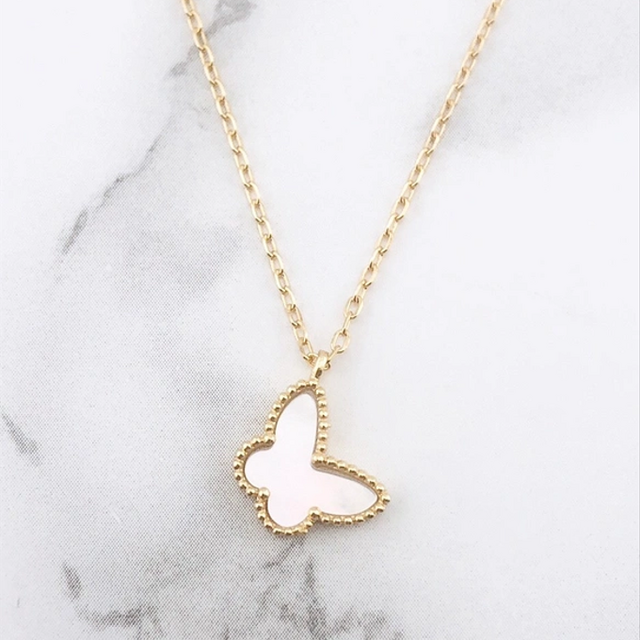 幸せのパピヨン【高品質！送料無料！当日発送！】マザーオブパール　ミニ　ネックレス　バタフライ