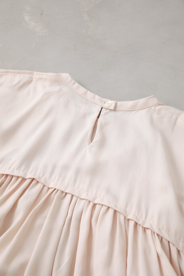 Bao blouse / cream | iichi 日々の暮らしを心地よくする