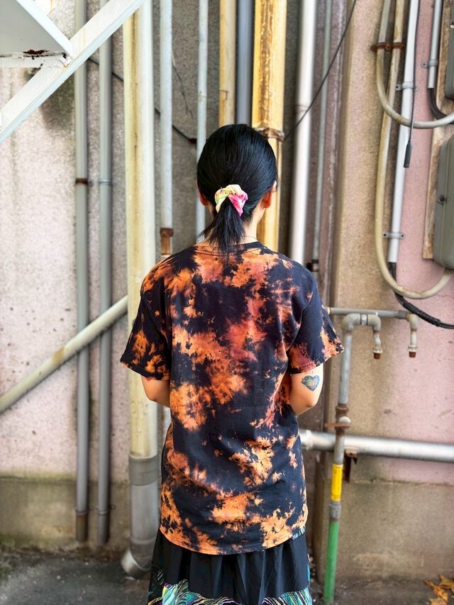 タイダイ染め Tシャツ Mサイズ ブラック ブリーチダイ Hippies Dye