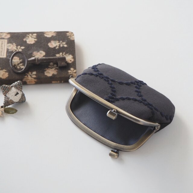 □横ひねりがま口コインケース / ミナペルホネン□ panier(mph