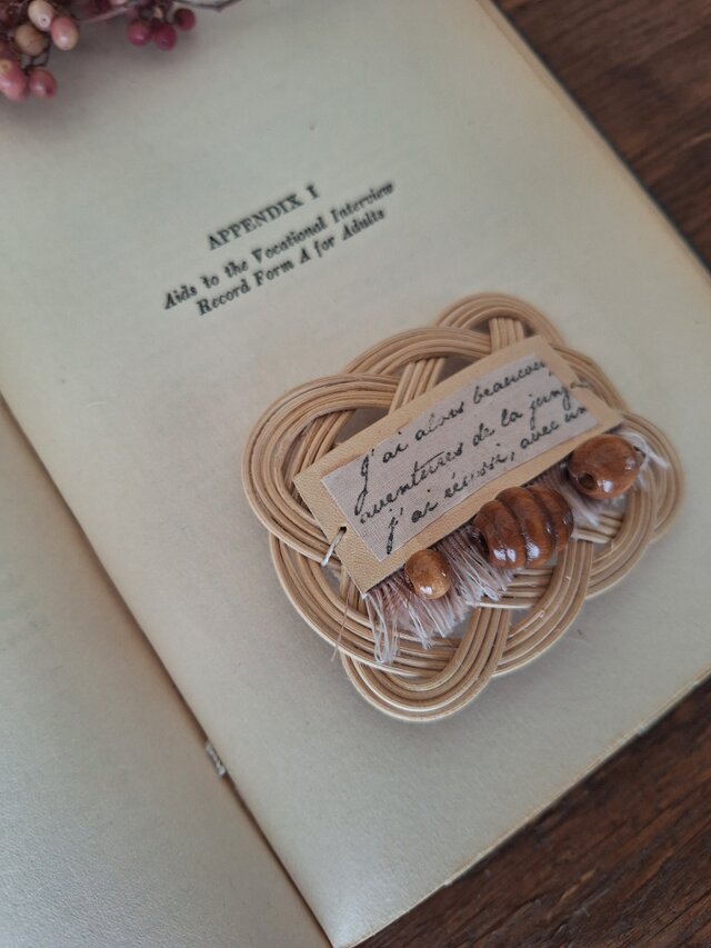 森語りの書きかけバレッタ   Unfinished Forest Tale Barrette