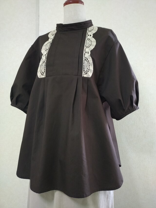 ふんわり袖のタックブラウス＊ブラウン