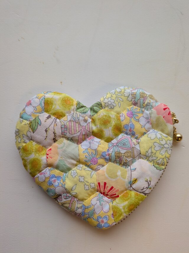 ハートのミニポーチ　黄色