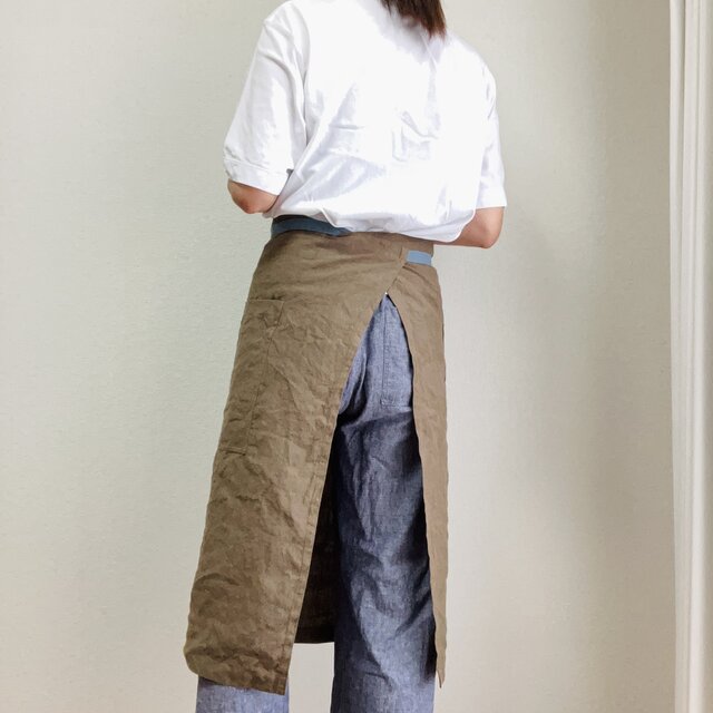 洗いこまれた自然な風合いのソムリエエプロン 腰紐バイカラー ベルギー